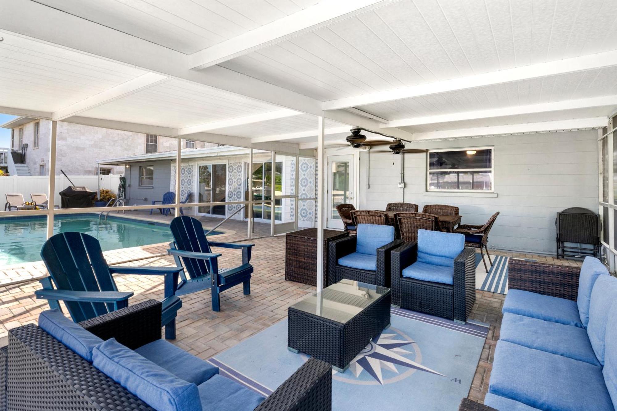 Casa Di Amici - Canal & Pool Home Close To Ami! 브레던톤 외부 사진