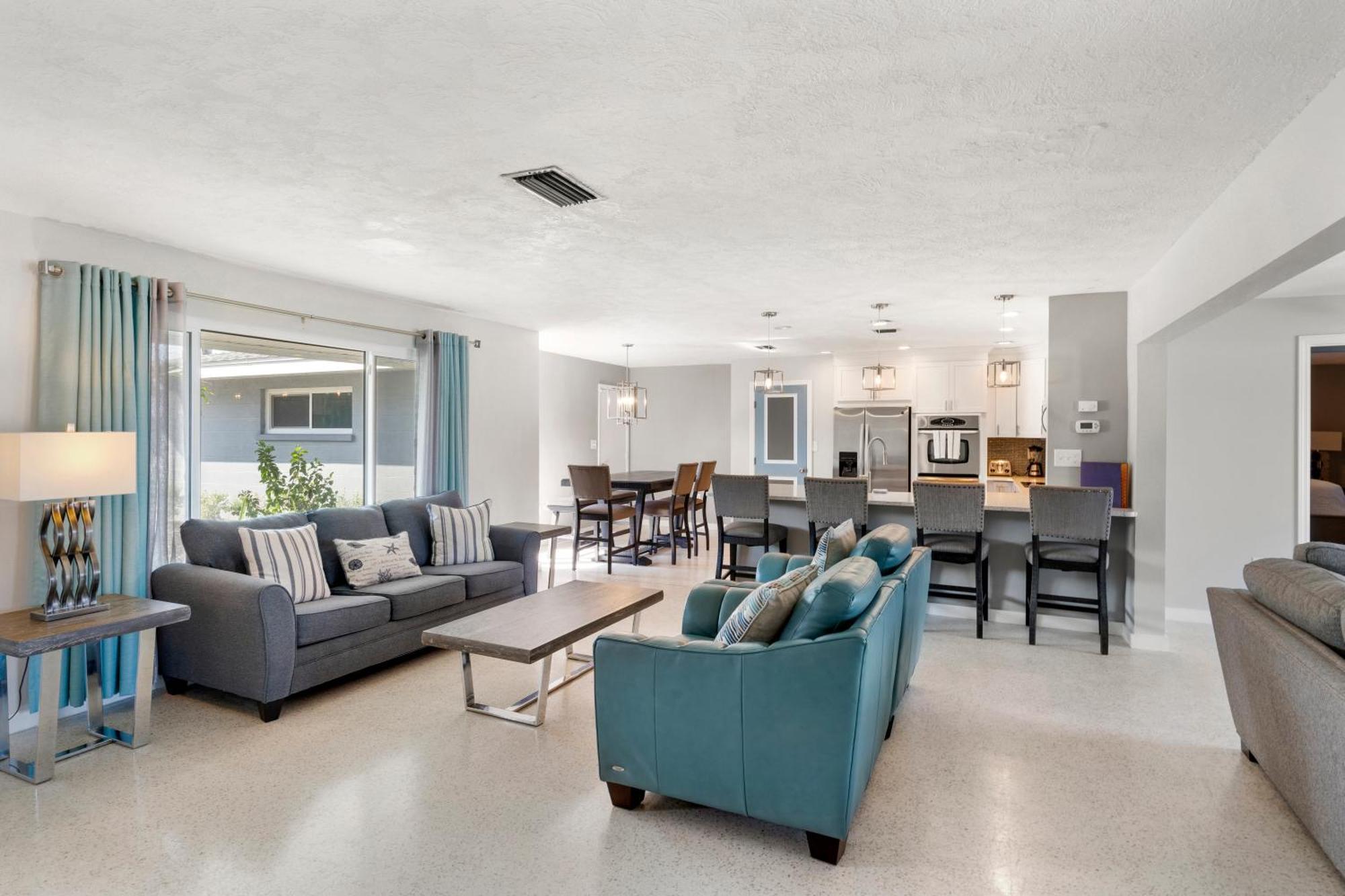 Casa Di Amici - Canal & Pool Home Close To Ami! 브레던톤 외부 사진
