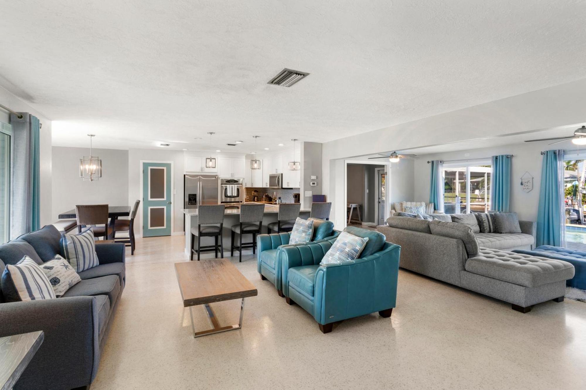 Casa Di Amici - Canal & Pool Home Close To Ami! 브레던톤 외부 사진
